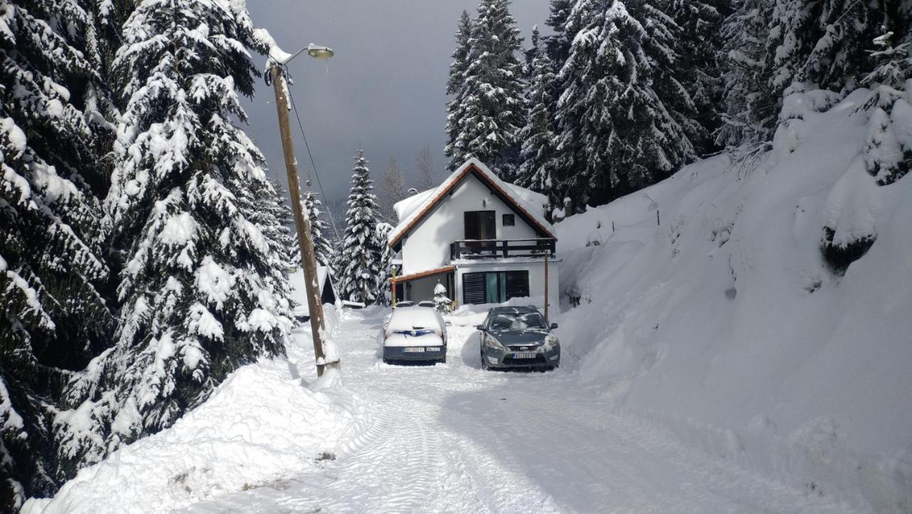Uki & Sofi Mountain House Hotel Kopaonik Eksteriør billede